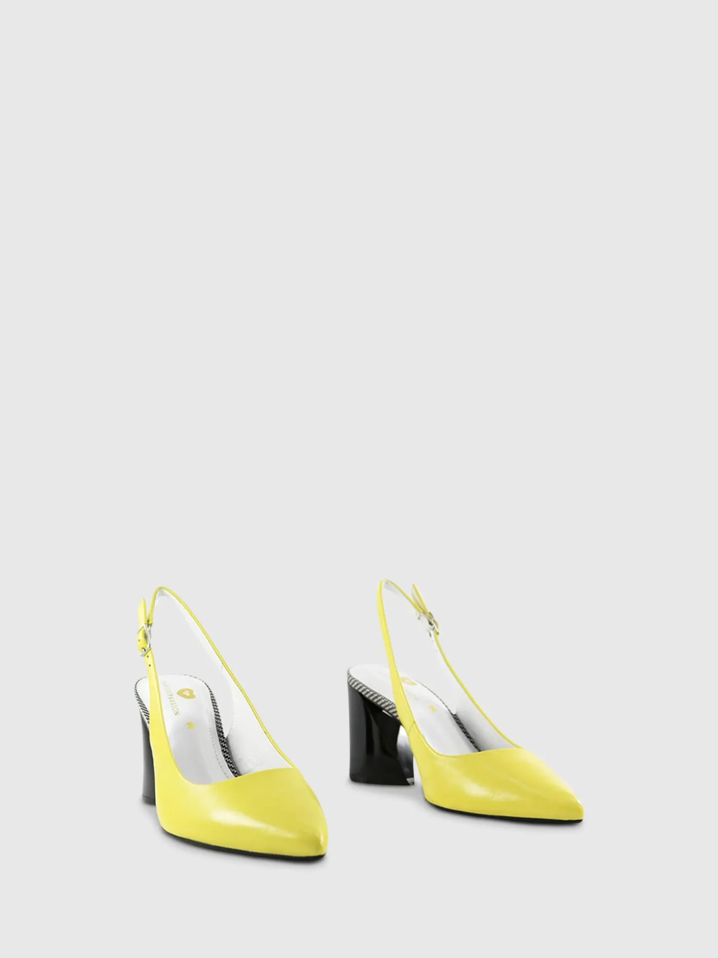 Outlet Sapatos Pontiagudos 77/4880GIALLO MULHER Sapatos